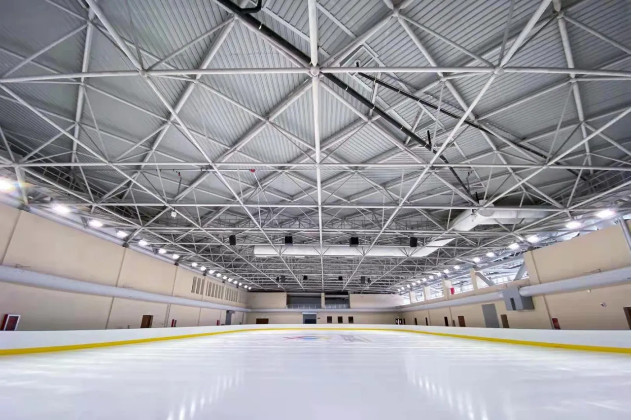 I-Ice Sports Hall Steel Construction