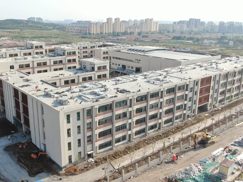 Isikole se-Steel Frame School