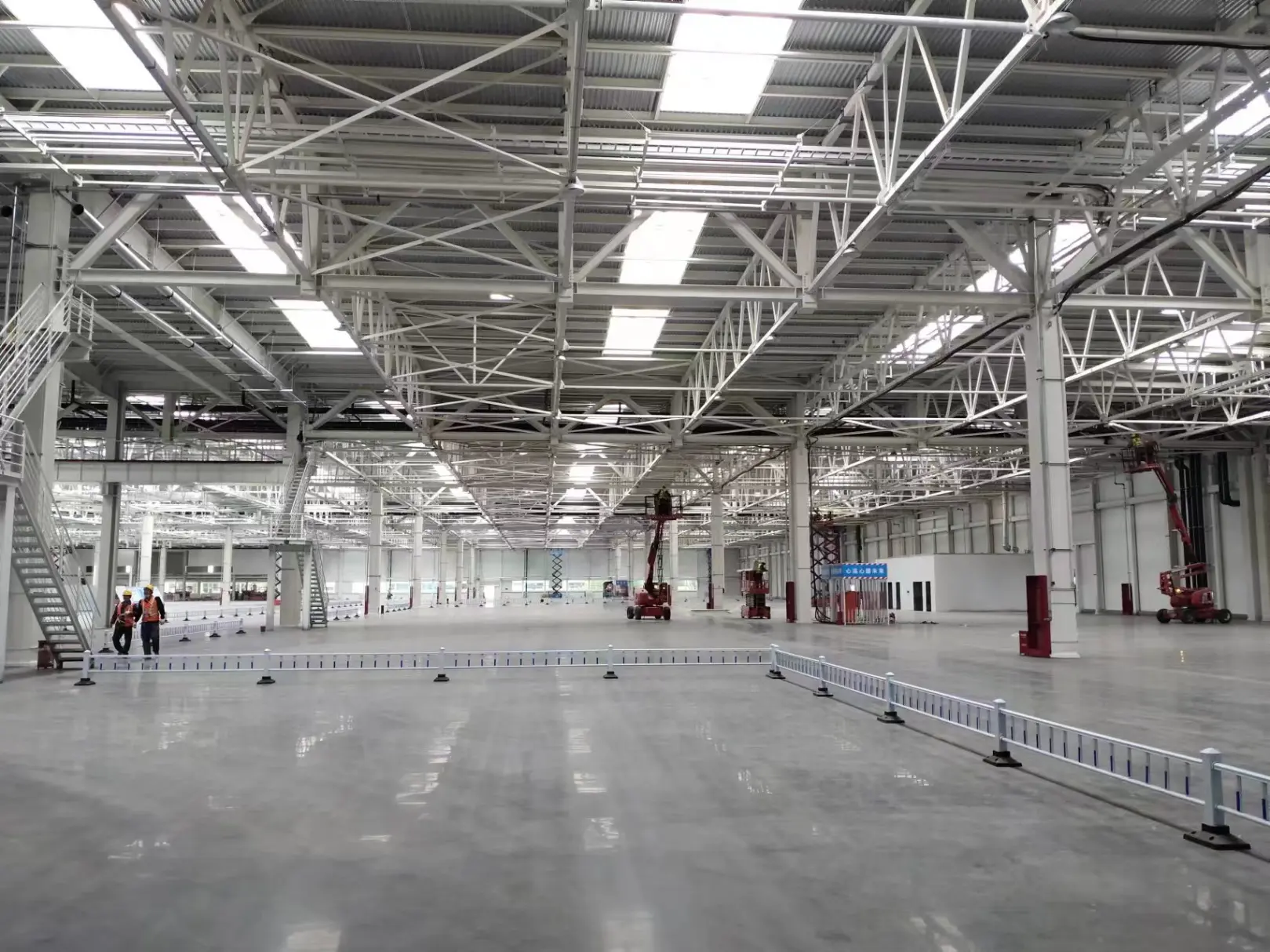 Uhlaka lwensimbi Ukwakhiwa kwe-Auto Parts Factory